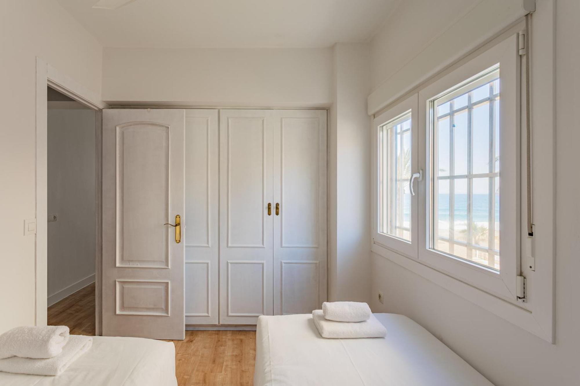 Trendyhomes Zapillo Beach - Primera Linea De Playa Almeria Ngoại thất bức ảnh